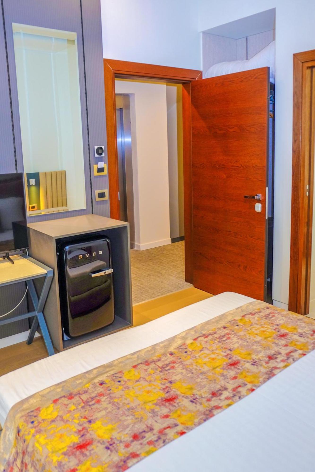 Chic Boutique Hotel Vlora Kültér fotó